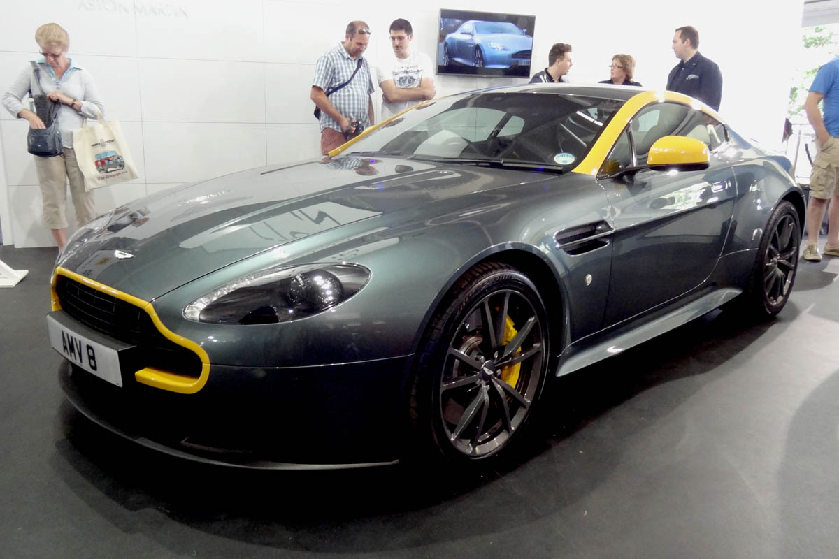 Aston Martin Vantage N430 Goodwood