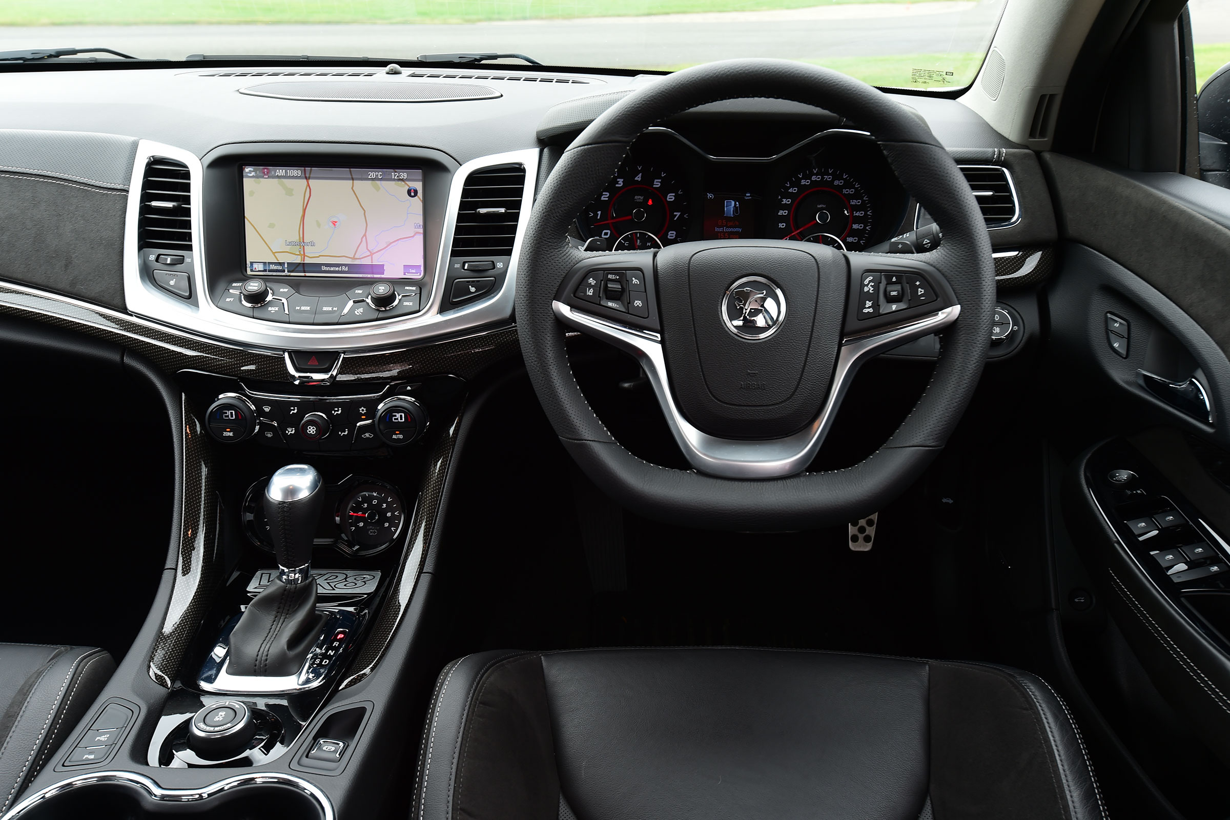 Vauxhall VXR8 GTS - interior