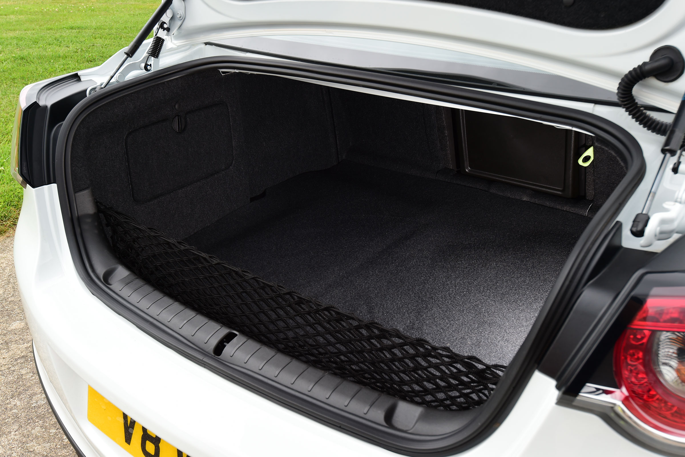 Vauxhall VXR8 GTS - boot