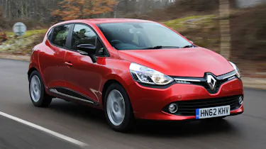 Renault Clio front tracking