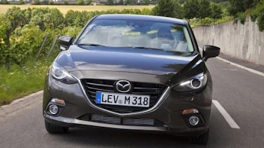 Mazda3 saloon front