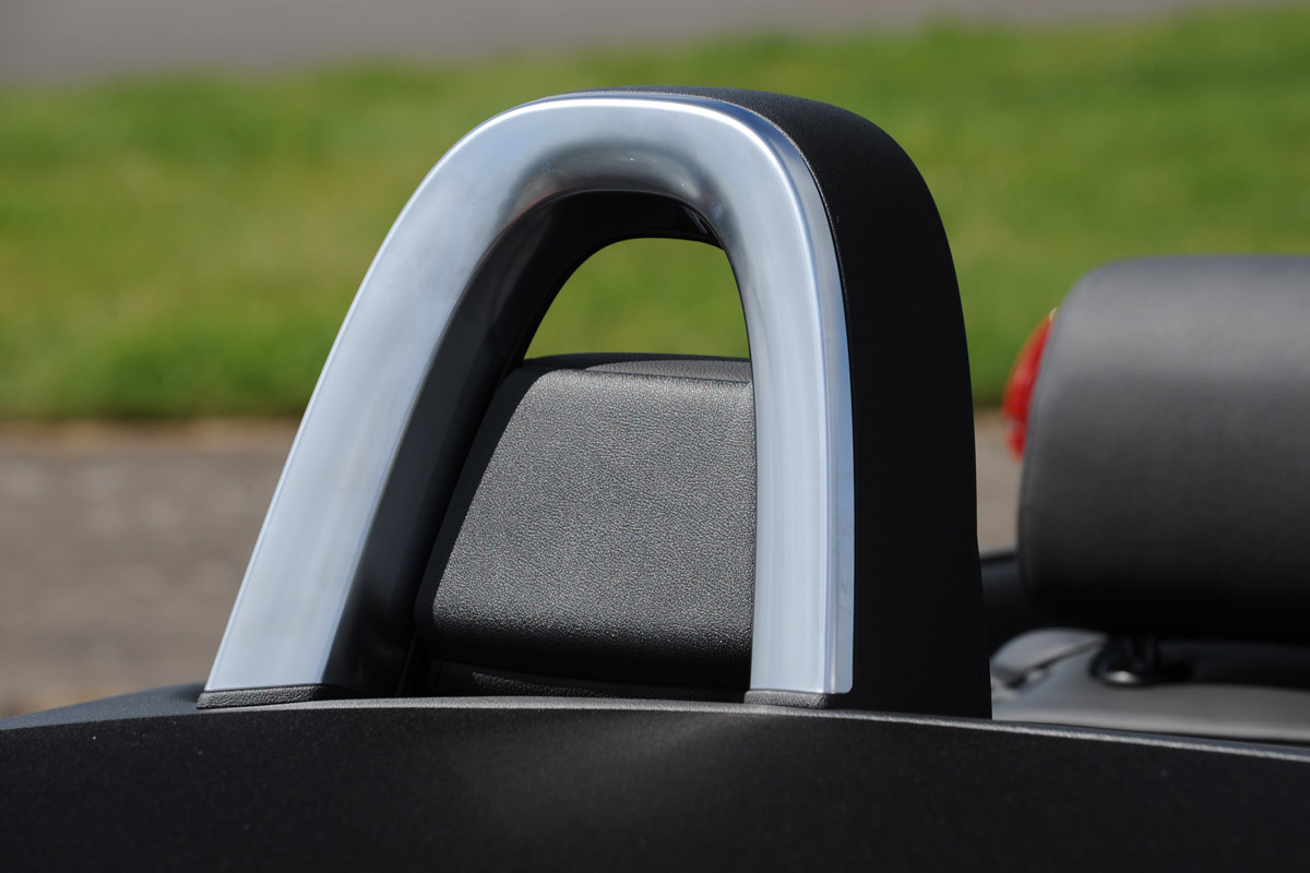 Audi A3 Cabriolet rollover bar