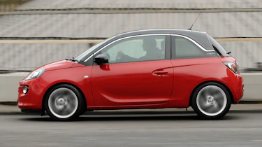 Vauxhall Adam panning