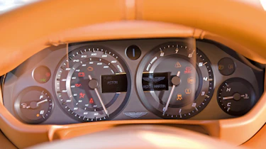 Aston Martin One-77 dials