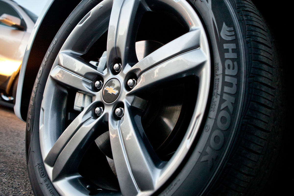 Chevrolet Aveo RS wheel detail