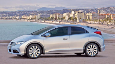 Honda Civic 1.6 i-DTEC side profile
