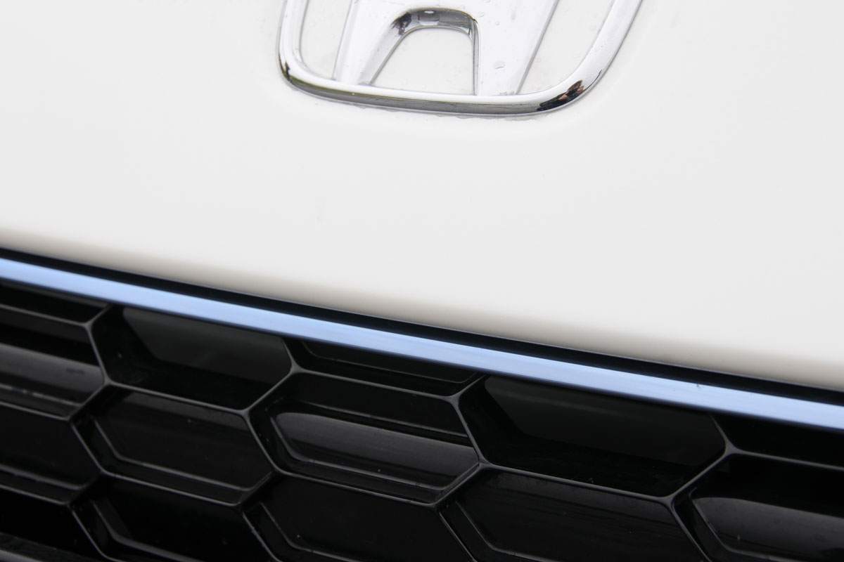 Honda CR-Z grille detail