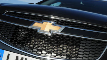 Chevrolet Cruze grille detail