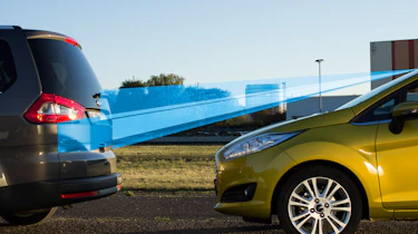 Ford Fiesta 1.0 EcoBoost emergency brake detail