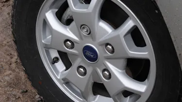 Ford Tourneo Custom wheel detail