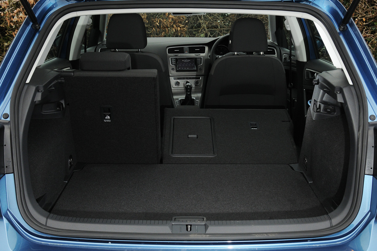 Volkswagen Golf boot