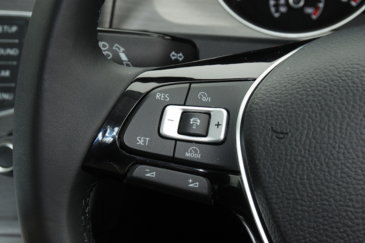 Volkswagen Golf interior detail