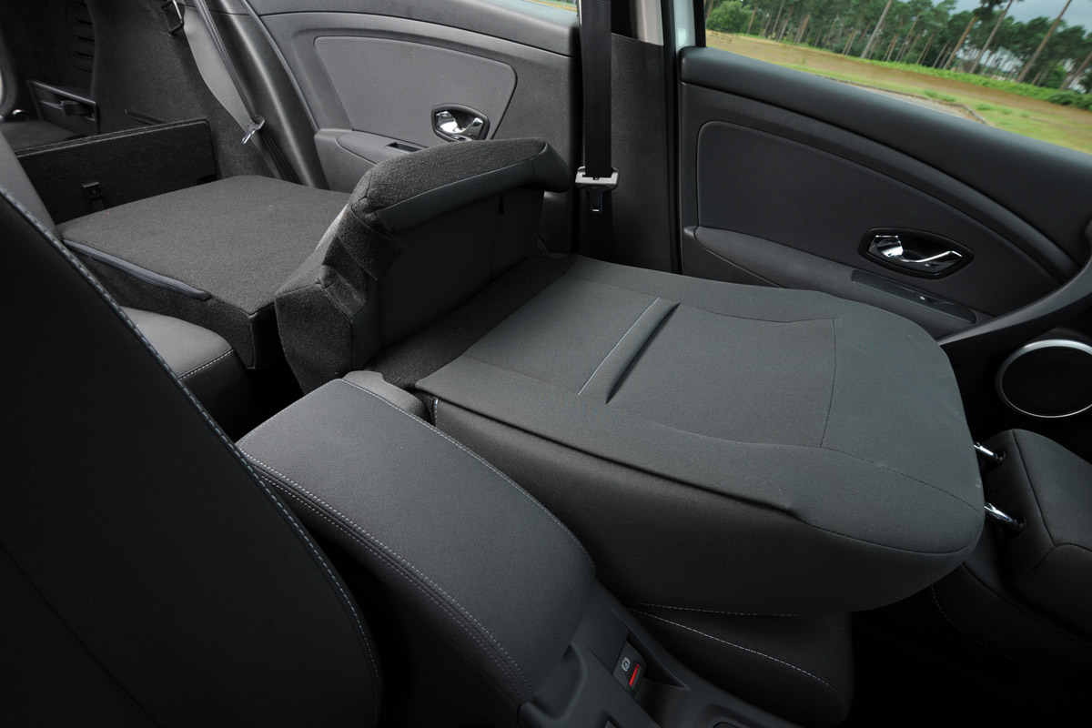 Renault Megane ST seat setup