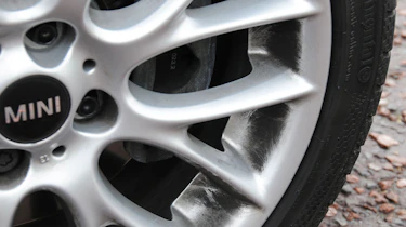 MINI Roadster wheel detail