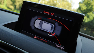 Audi Q3 interior detail