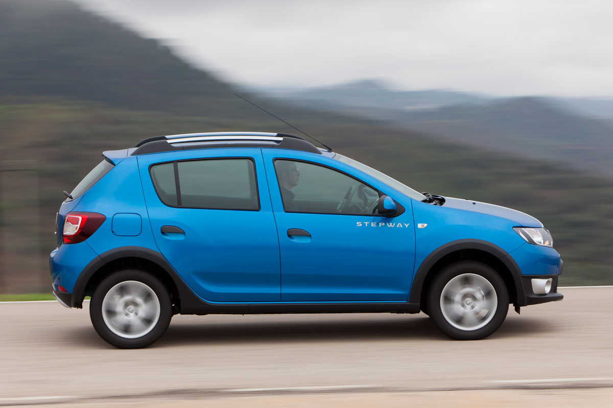 Dacia Sandero Stepway panning