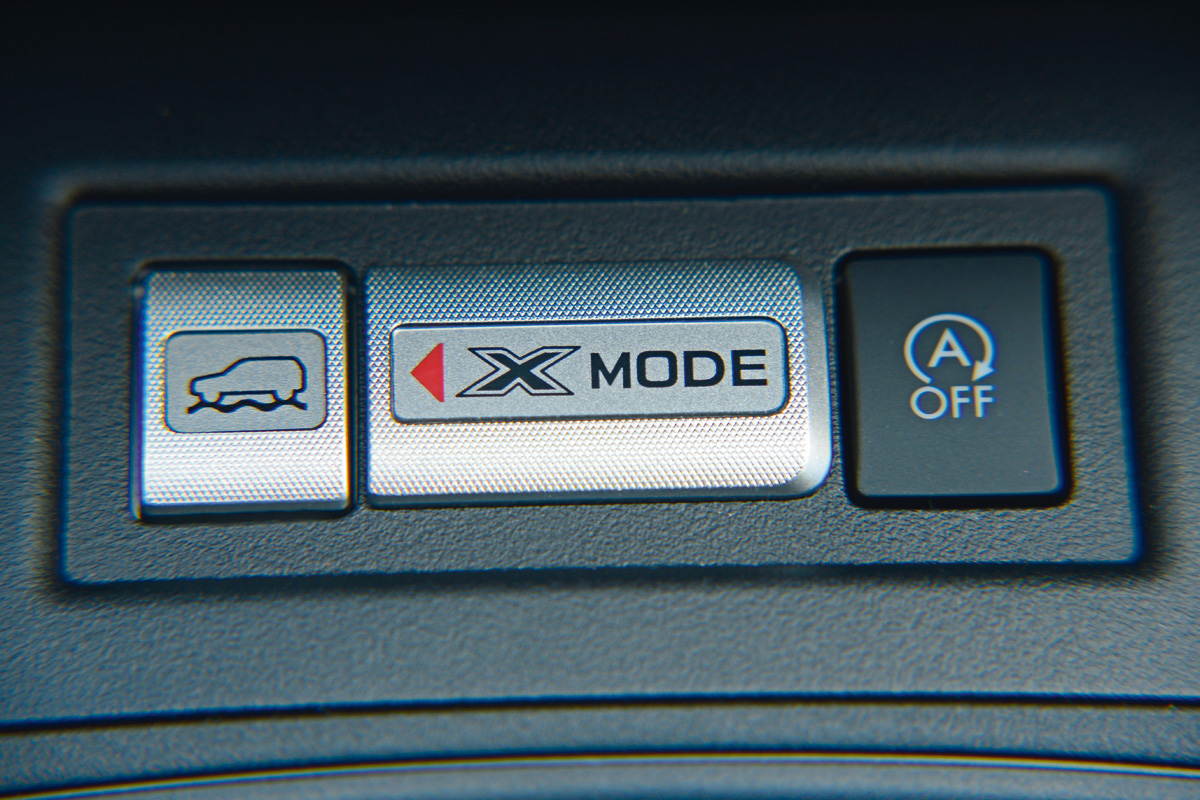Subaru Forester button detail
