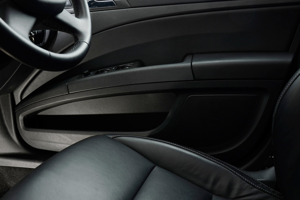 Skoda Superb Estate interior door panel