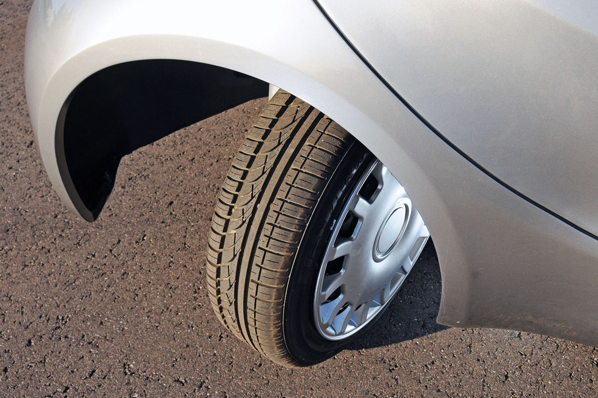 Tata Pixel wheel detail