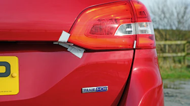 Peugeot 308 SW - loose light cluster