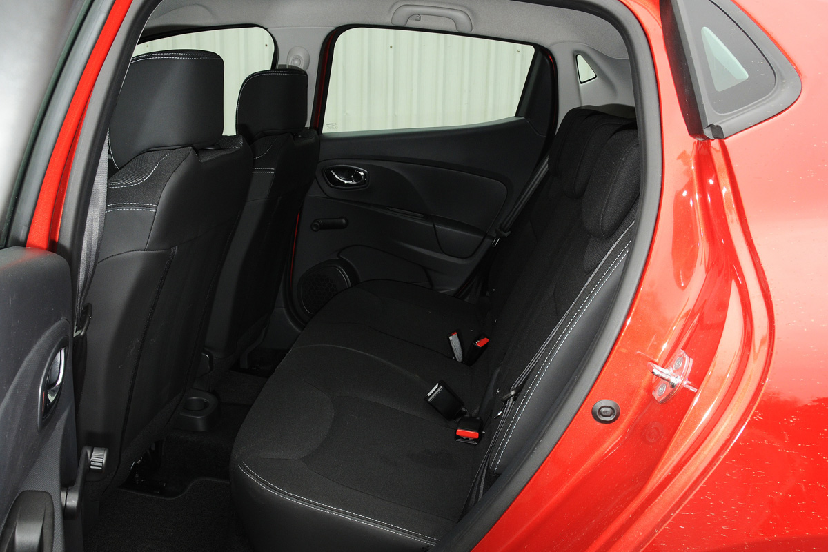 Renault Clio rear seats