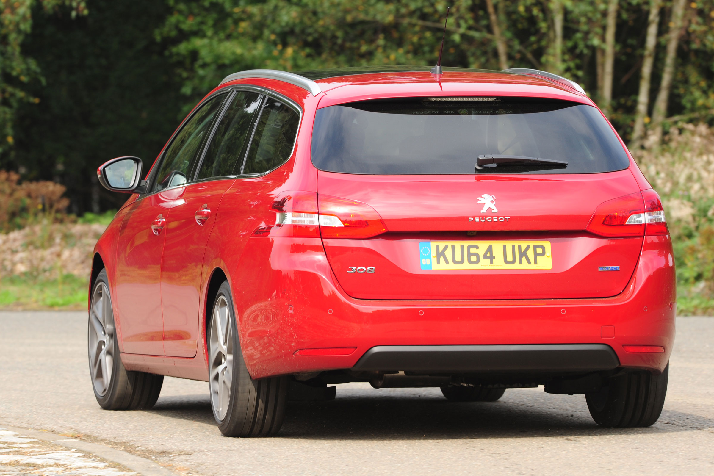 Peugeot 308 SW rear cornering
