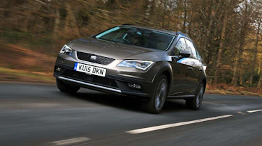 SEAT Leon X-Perience action