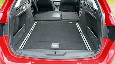 Peugeot 308 SW boot