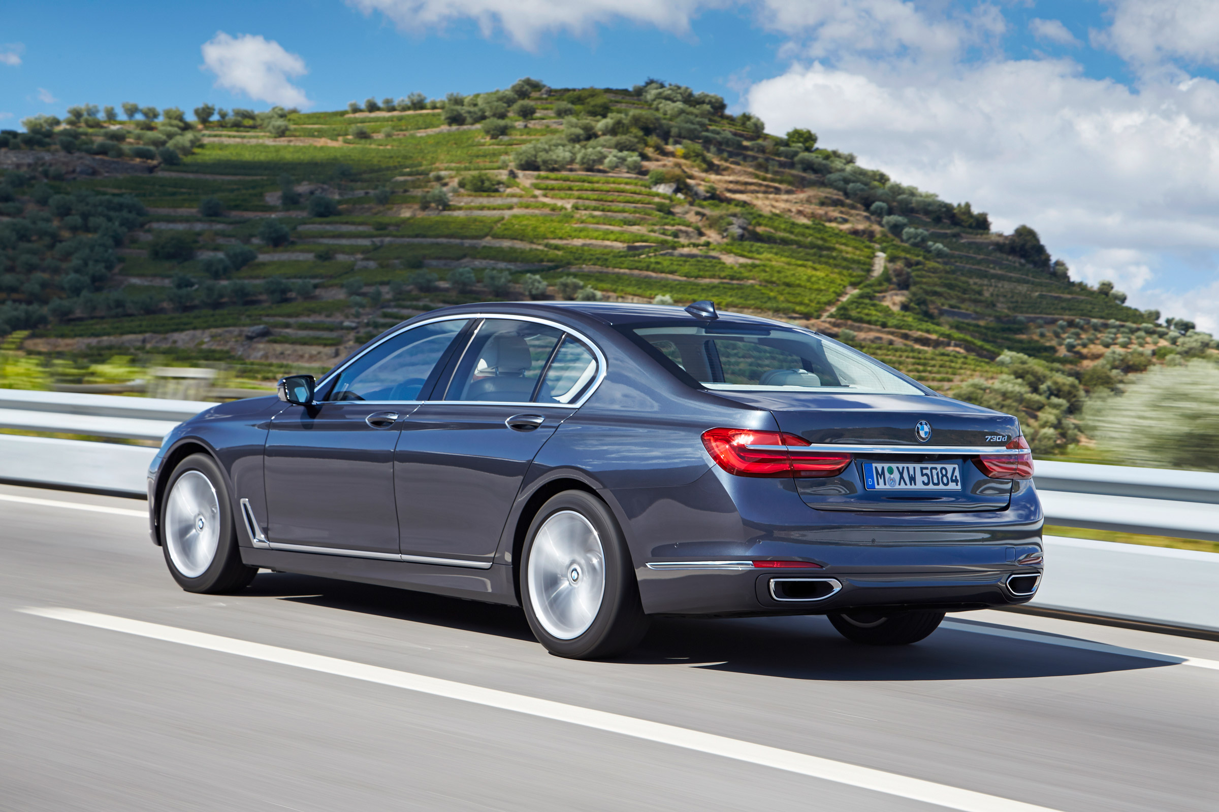 New BMW 7 Series 2015 rear