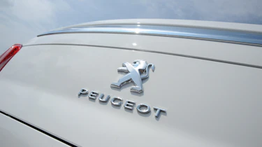 Peugeot 508 badge