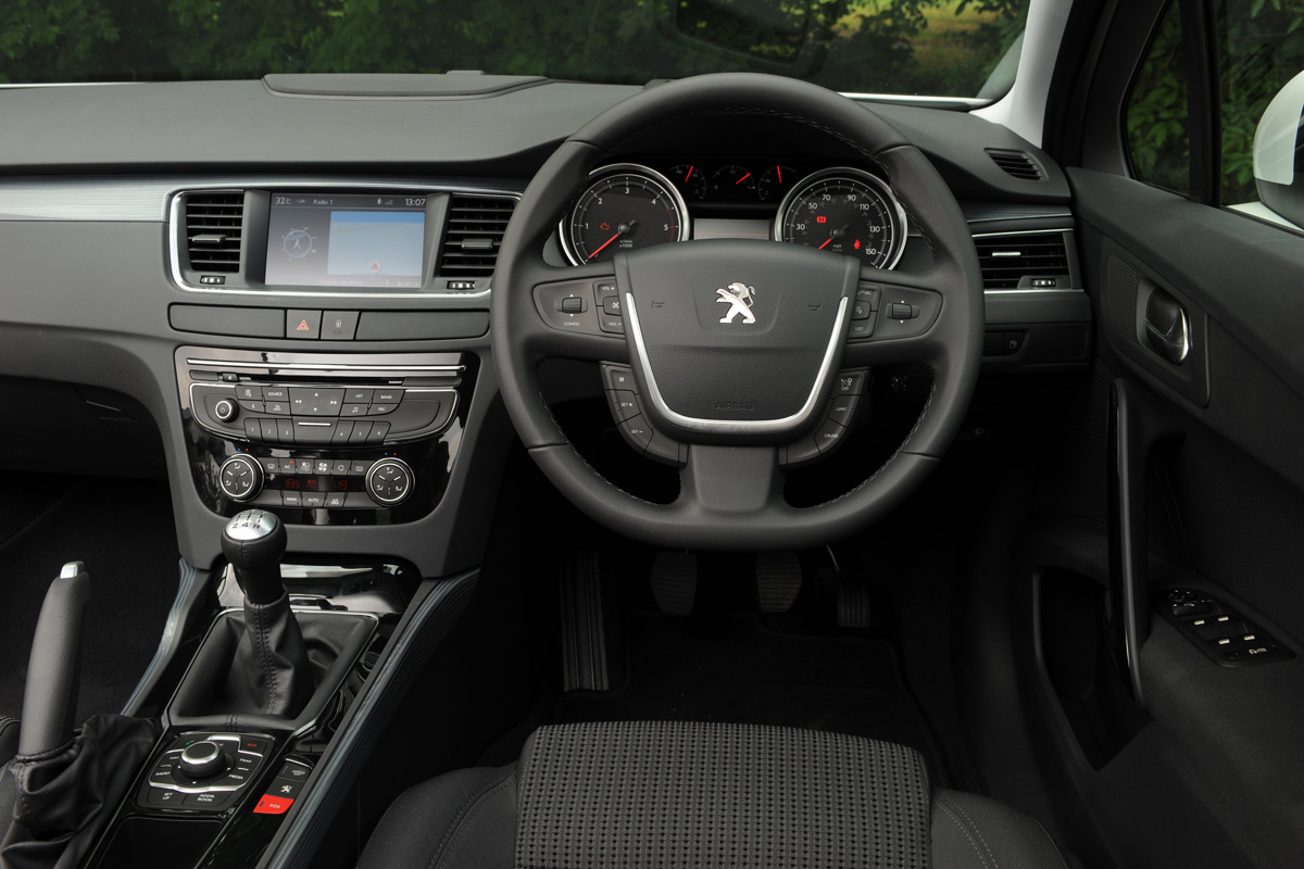 Peugeot 508 dash