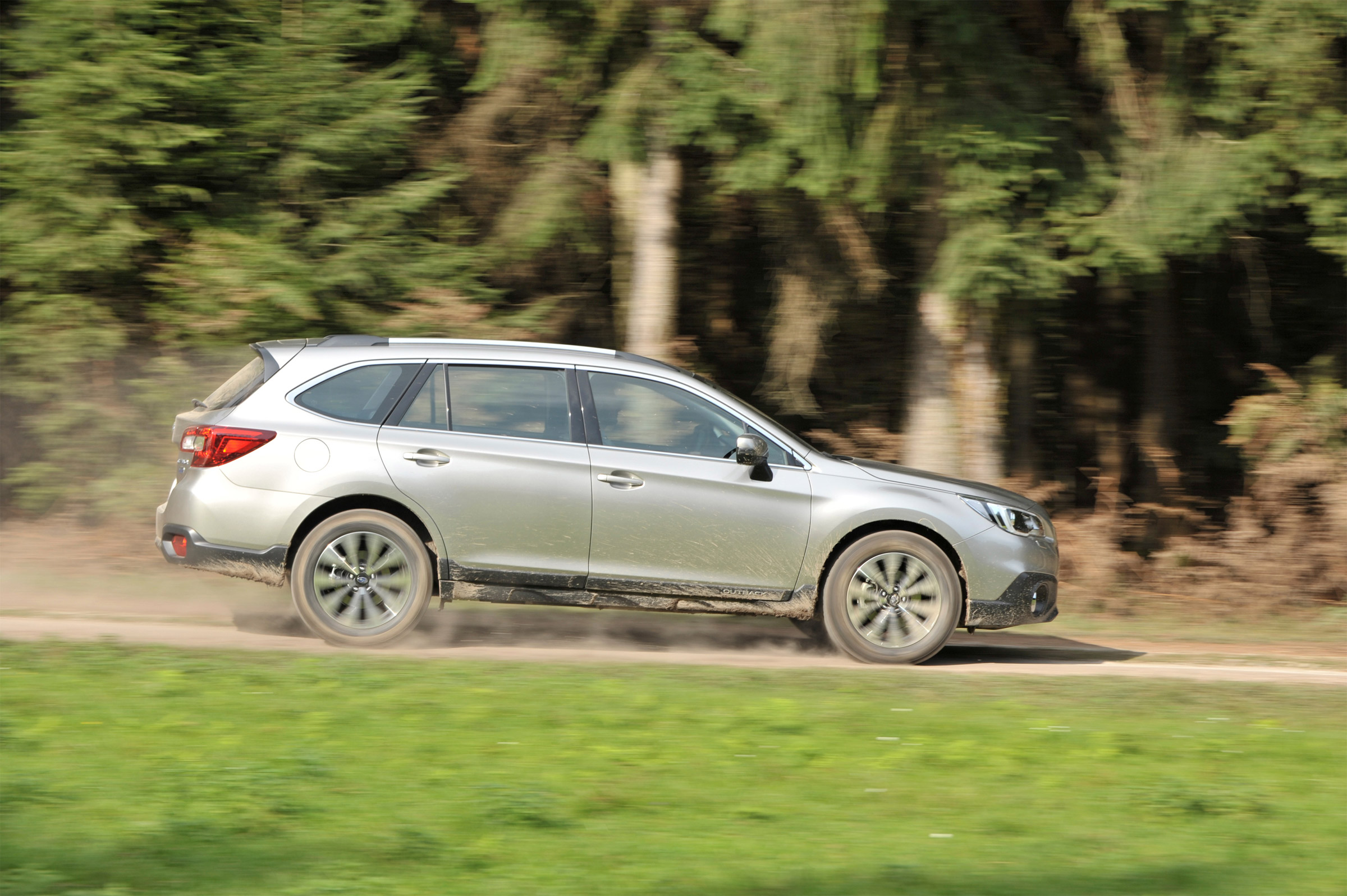 New Subaru Outback 2015 side