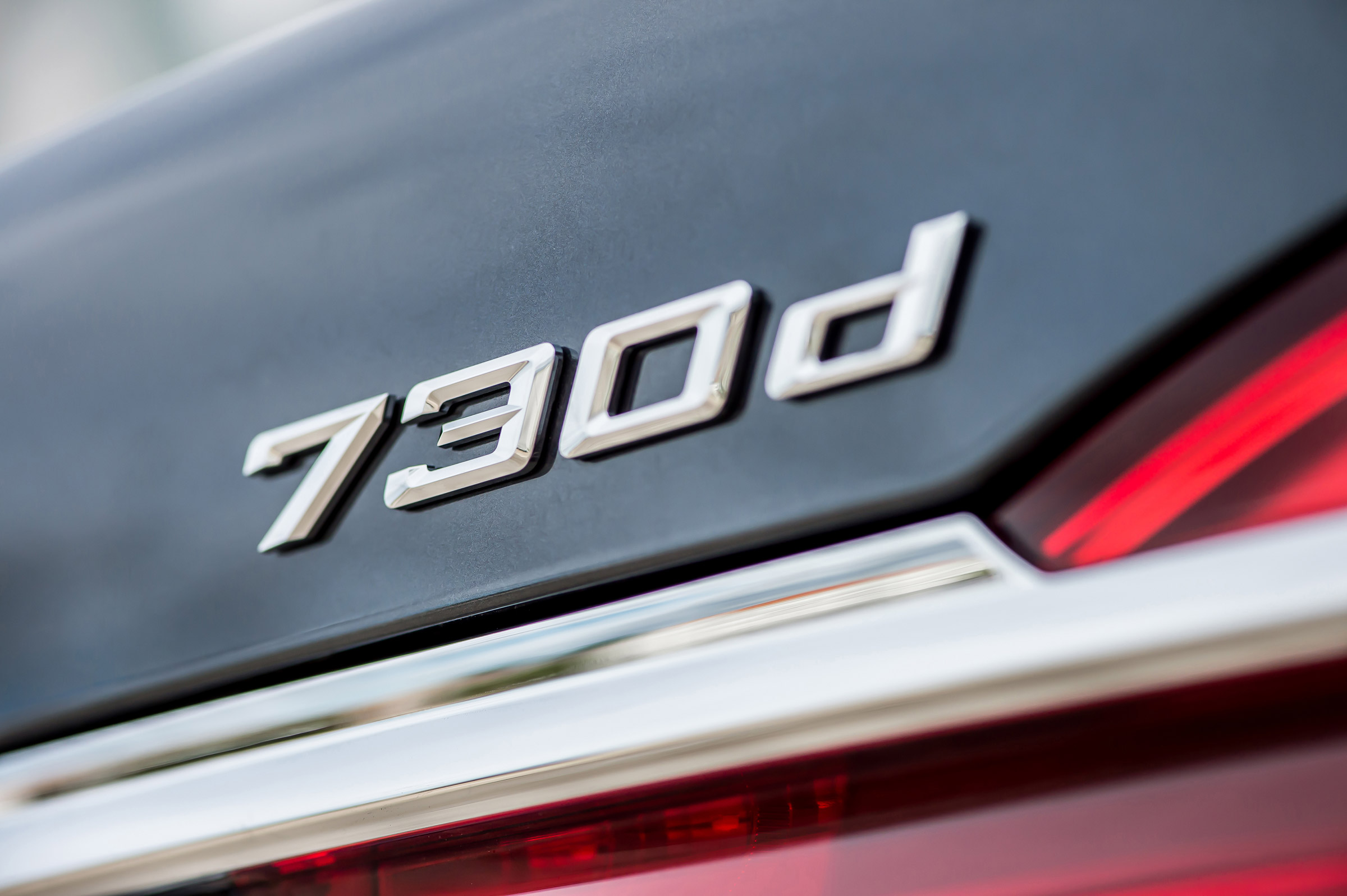 New BMW 7 Series 2015 badge
