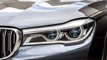 New BMW 7 Series 2015 light