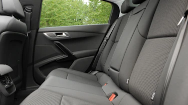 Peugeot 508 rear seats