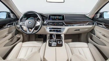 New BMW 7 Series 2015 interior