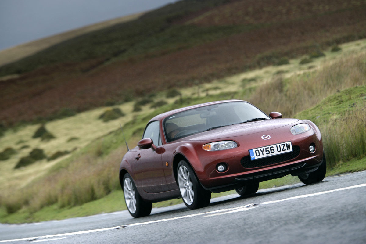 Mazda MX-5 Roadster Coupe – 2006
