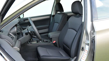 New Subaru Outback 2015 front seats