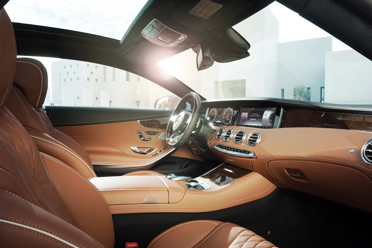 Mercedes S-Class Coupe inside