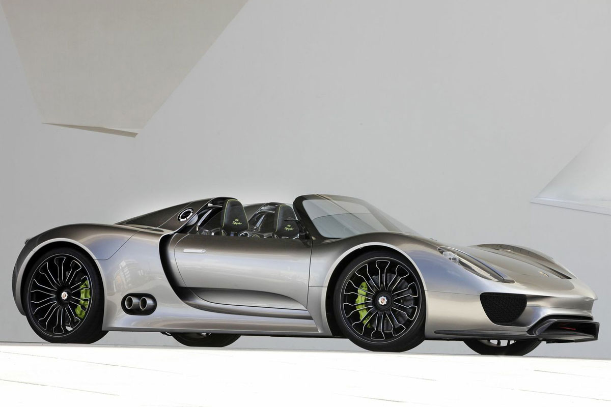 Porsche 918 Spyder Concept Car (2010)