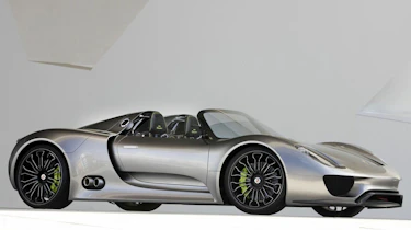 Porsche 918 Spyder Concept Car (2010)