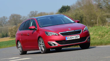 Peugeot 308 SW - front cornering