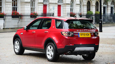 Land Rover Discovery Sport - rear static