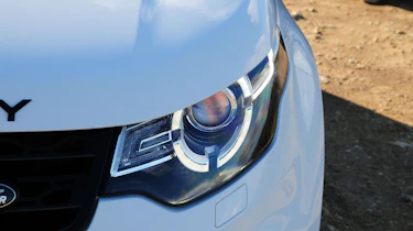 Land Rover Discovery Sport - light