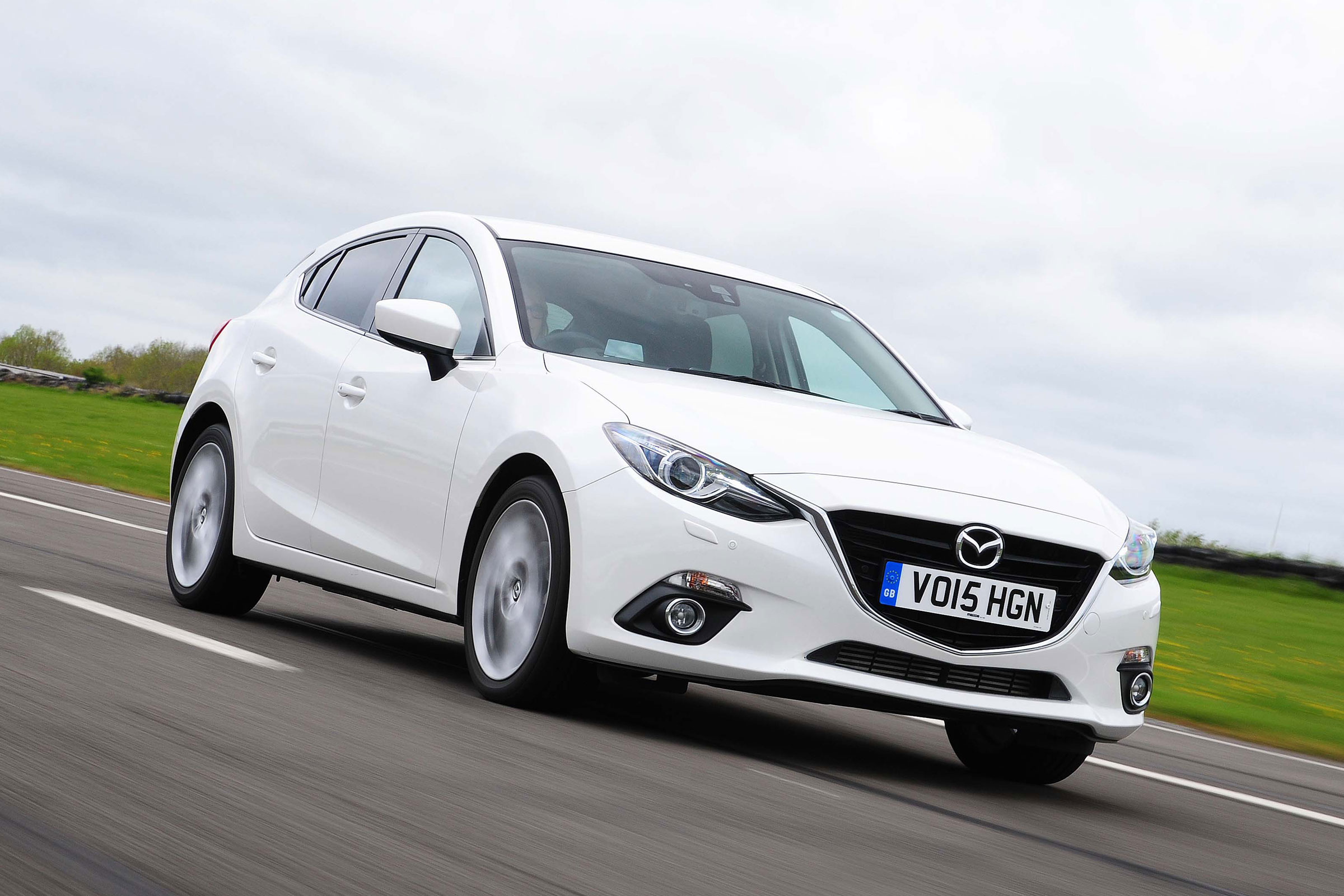 Mazda 3 - front tracking