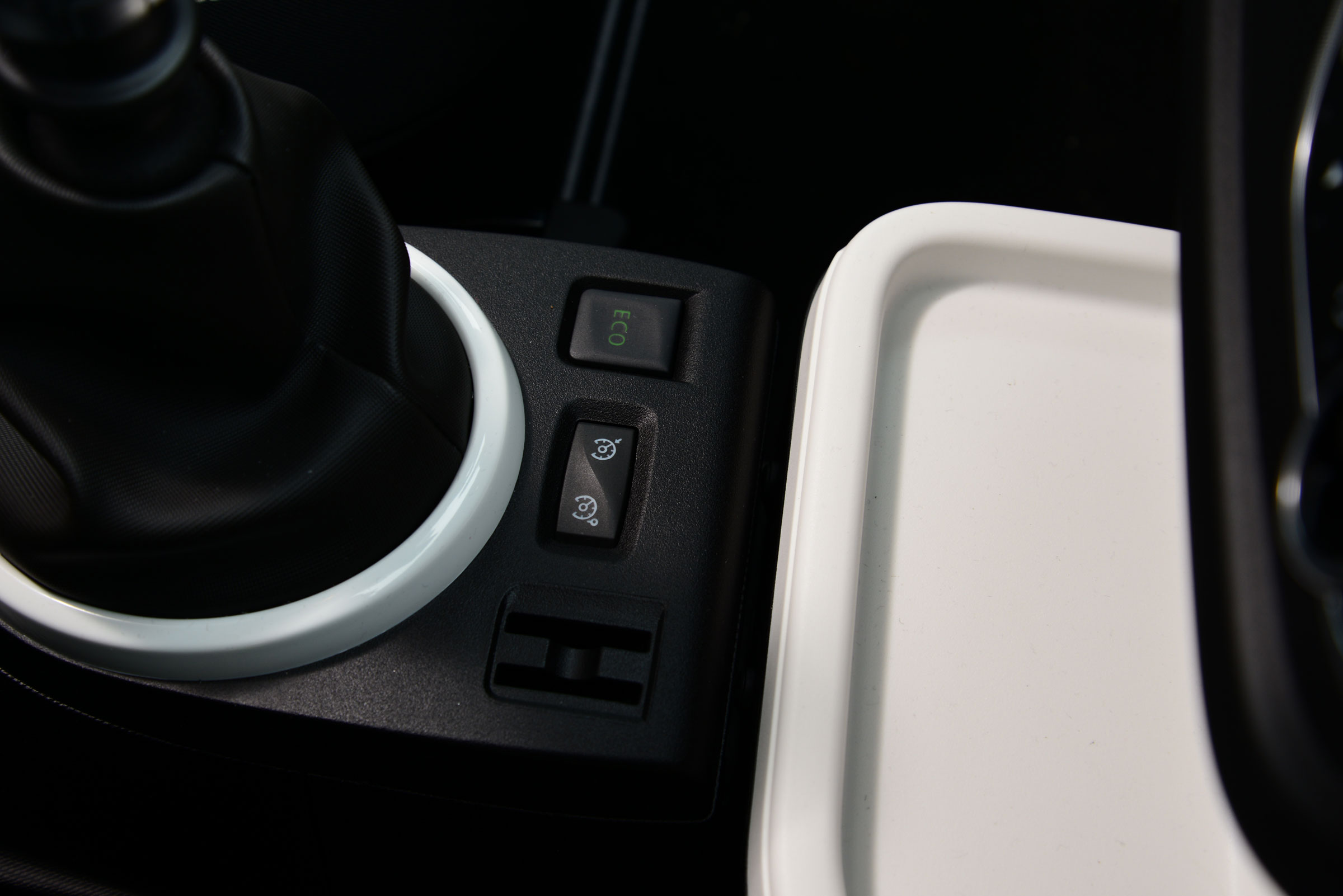 Renault Twingo eco button