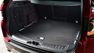 Land Rover Discovery Sport - boot