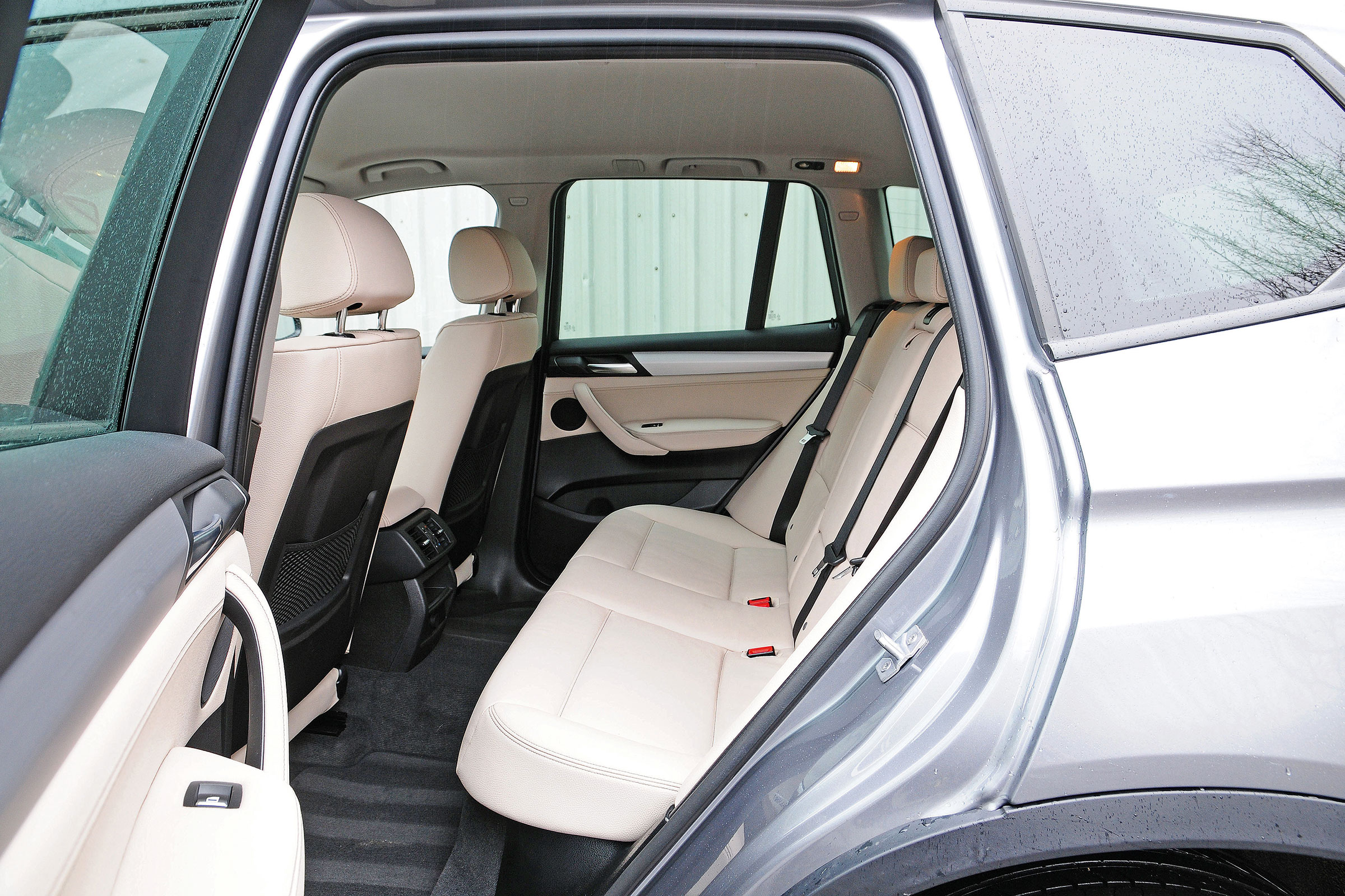 BMW X3 - rear seats