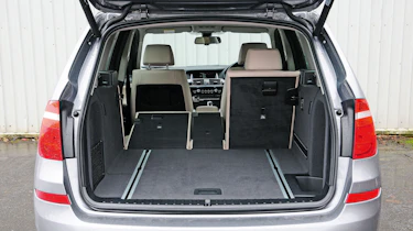 BMW X3 - boot