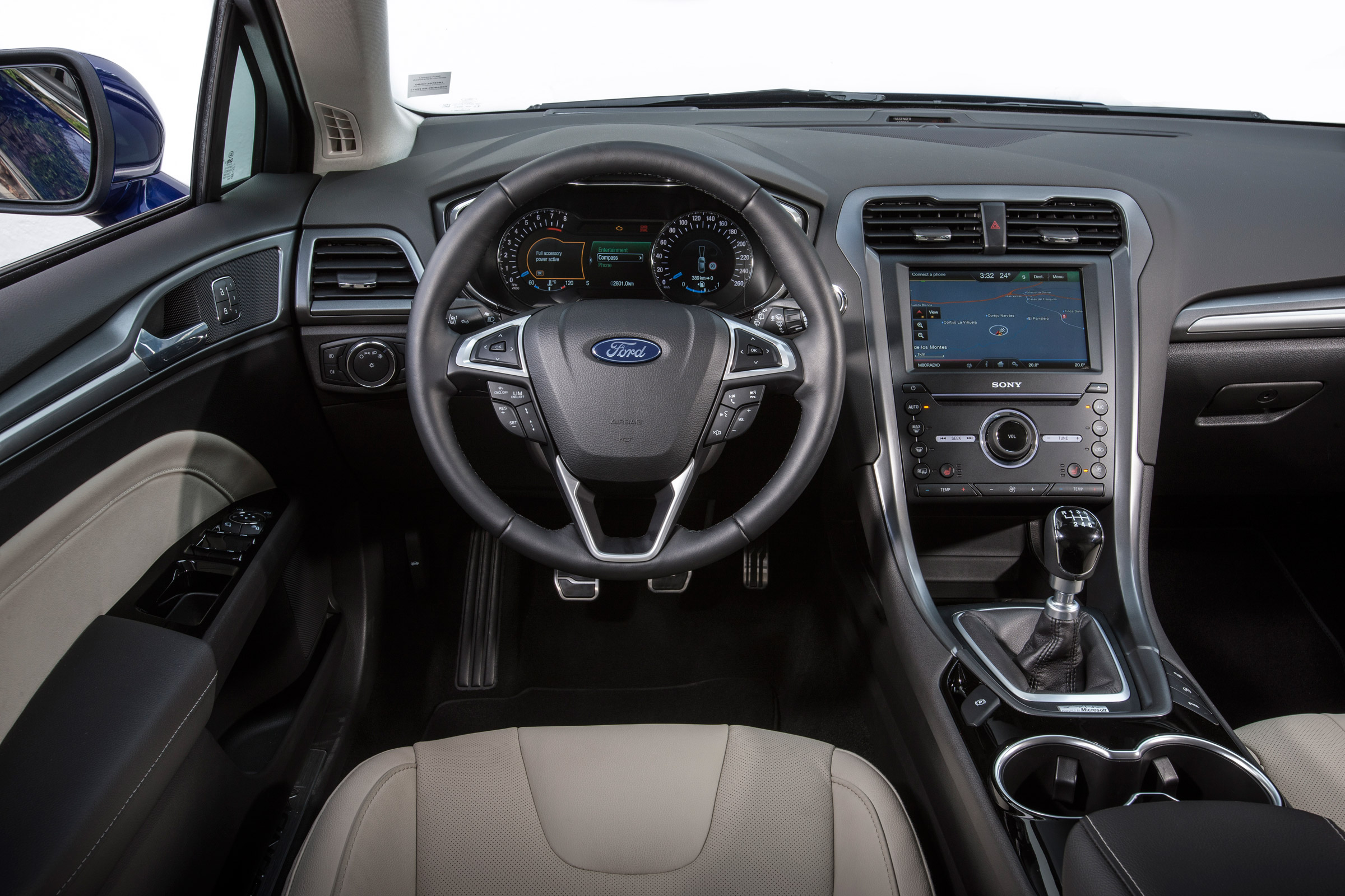 Ford Mondeo Estate 1.5 EcoBoost 2014 interior